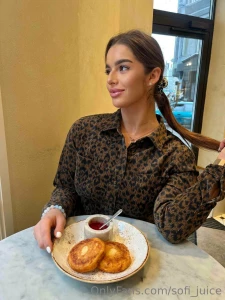 Never be afraid to dream of large and strive for great goals believe