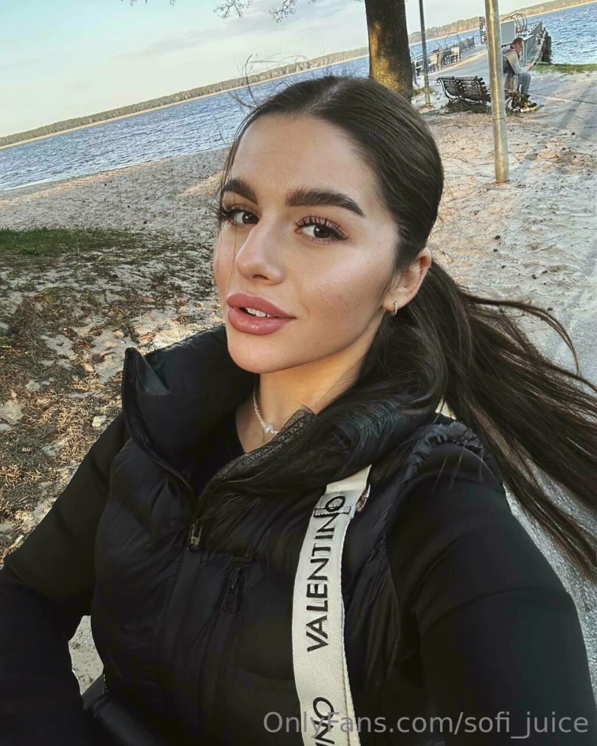 Life is like a flower every day it blooms brighter and more beautiful 