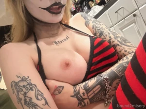 Worship me part 572