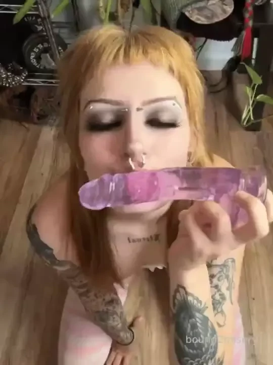 I suck dick like there s a shortage 