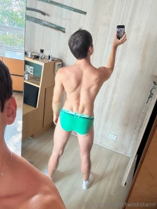 Wings coming through summer body locked in