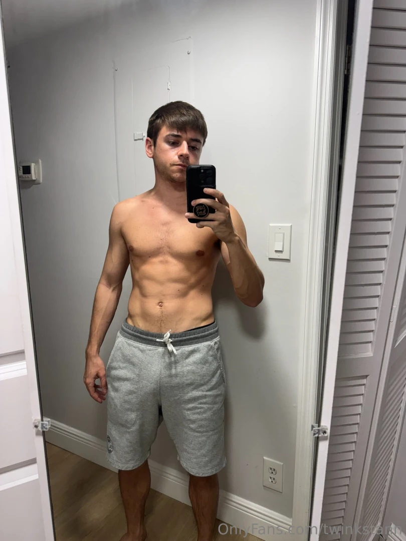 Closet light hitting the right spots 