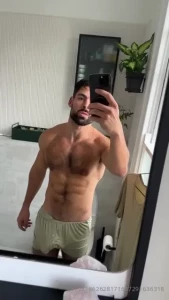 Tip this post right now if you want me to slide the shorts off