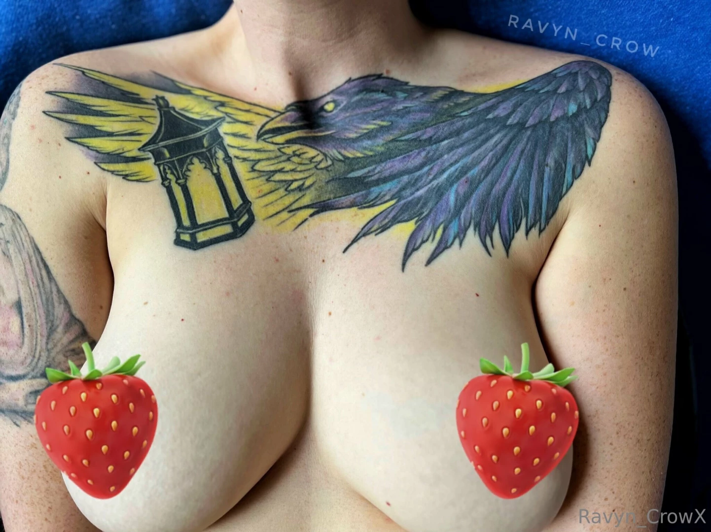 If you want to see all of me the vip page is where it s at ravyn_crow 