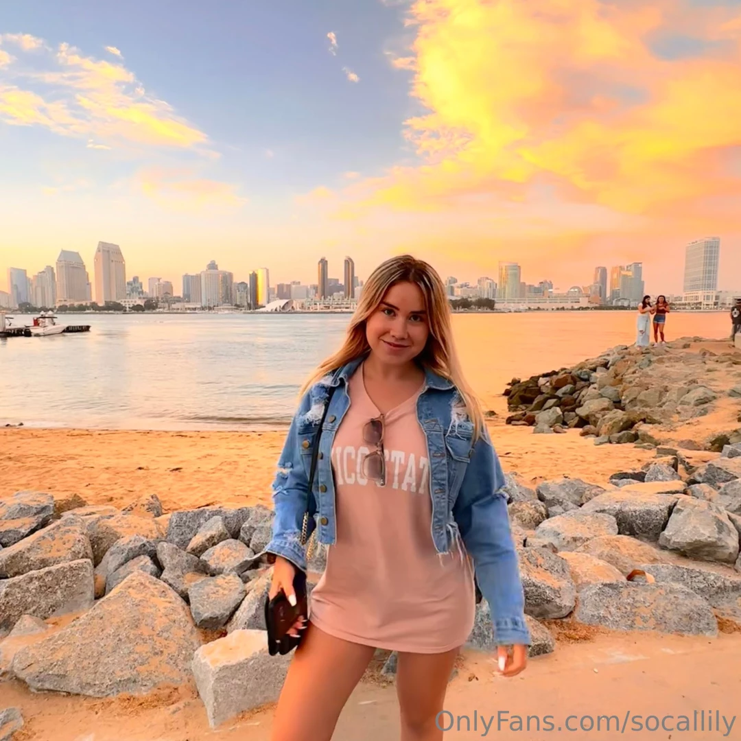 Moments like this are why i love living in socal the sunsets here are part 1 