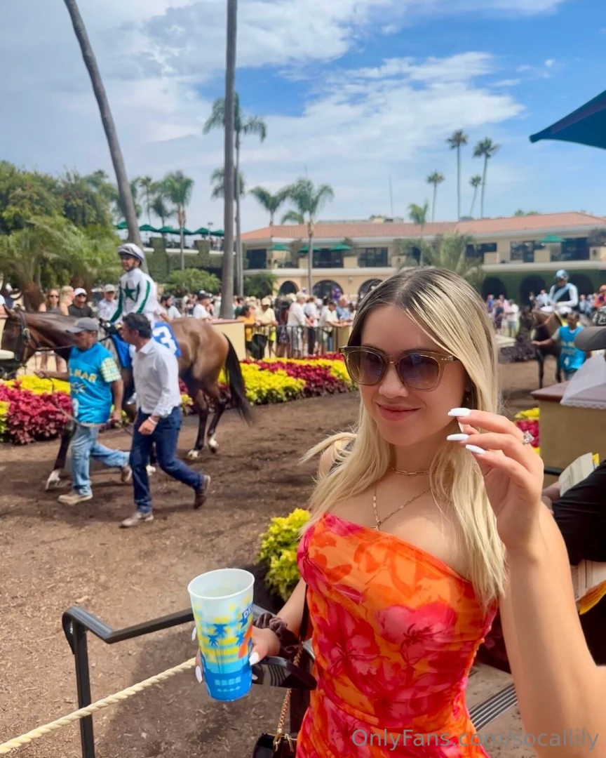Had so much fun at the del mar horse races in socal are you a horse 