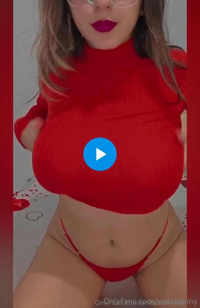 Heey love come see the horny videos that i upload to my other account 