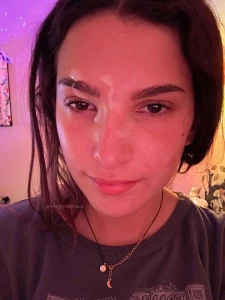 Don t i look pretty with cum on my face part 1