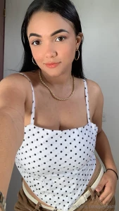 I ll take off my new top for you if you dm me with your favourite