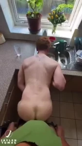 I went over to skinnybike s apartment walked in - he dropped his pants