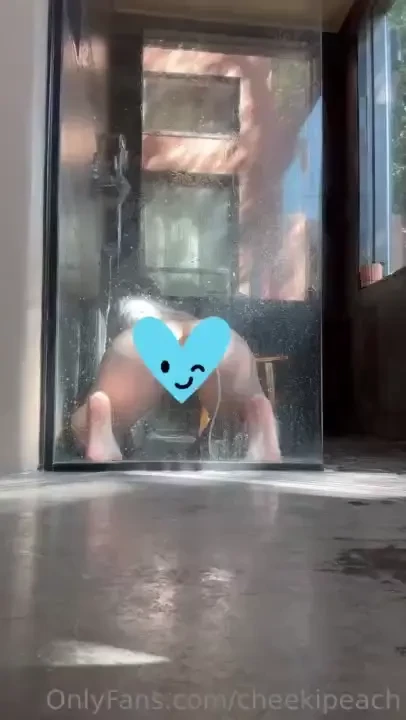 Watch me cum while the warm water sinks into my wet unlock the post part 1 
