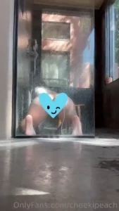 Watch me cum while the warm water sinks into my wet unlock the post part 1