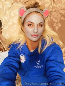 Sneak peek to my self-care zone would u mind seeing me at home like