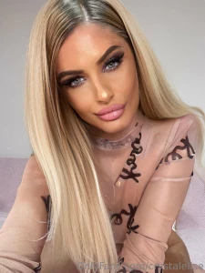 What does this look reveal about me i can t get enough of the comments