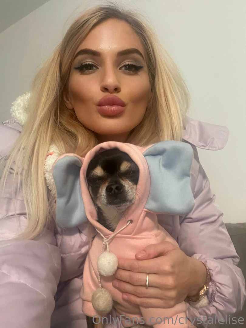 Puppy love makes everything better 