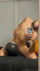 Wanna touch my body i want to feel your hands on it