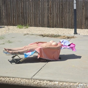 Nothing like the warm texas sun any of ya ll want to rub some oil on