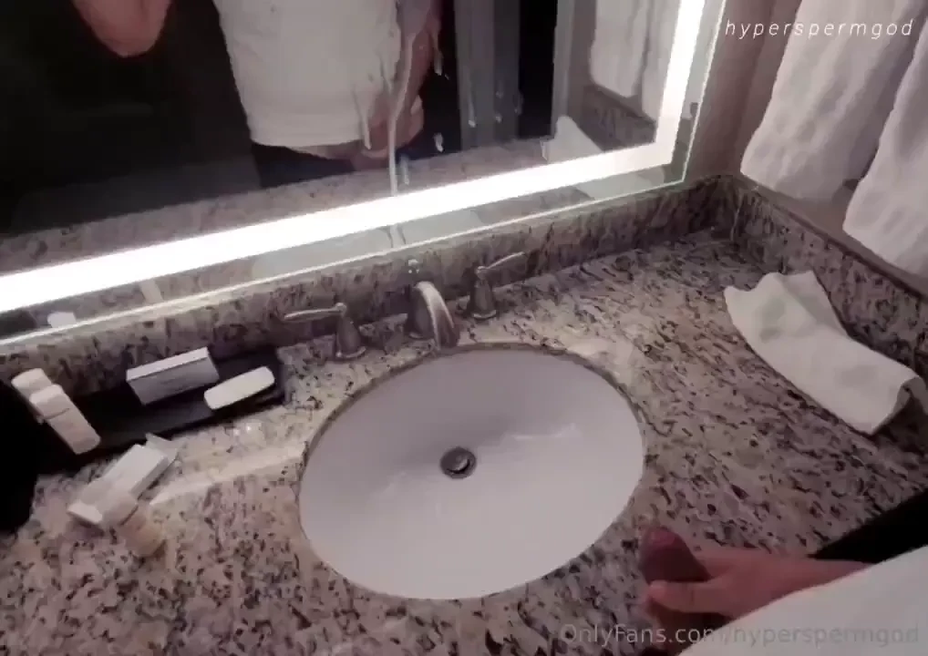 Cum mirror 5 my god this felt niceee you need to hear me moan on this 