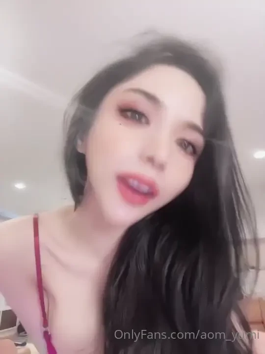 Account on twitter special promotion 1500 baht there is a live 