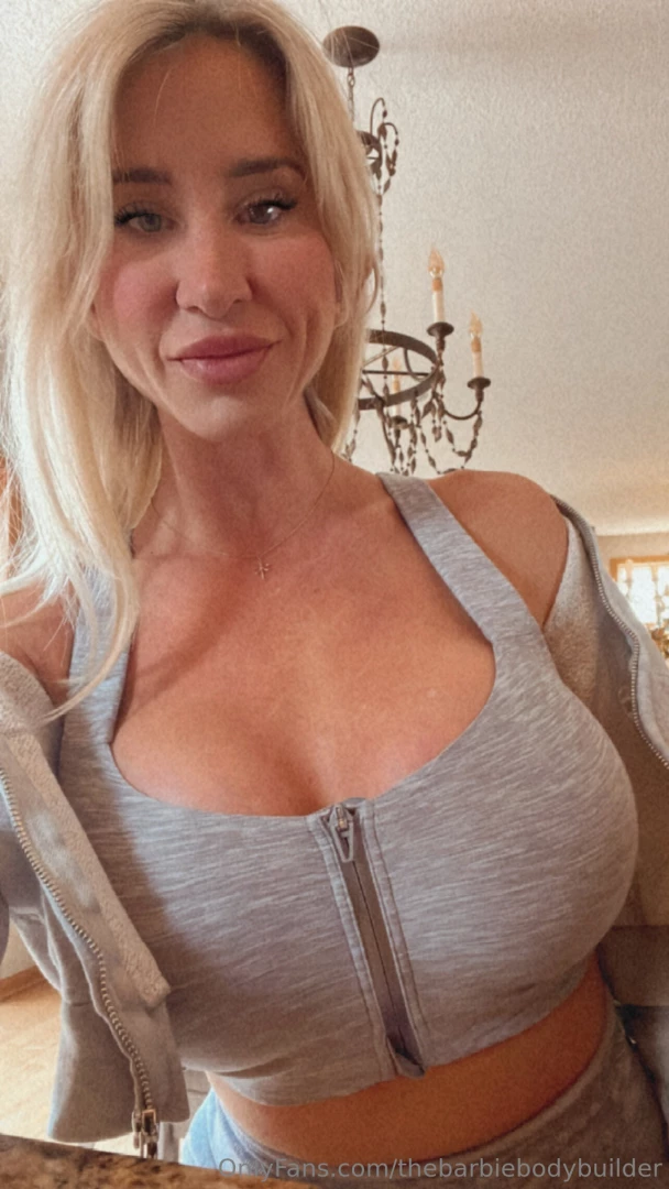 Just found a bunch of pics and vids i have from before my titties who 