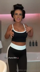 50 off now https onlyfans com chanellelawley c2