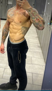 Post sauna sesh who would wanna get in the sauna alone with me what