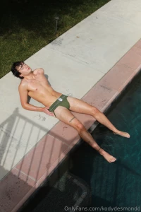 I m so fcking horny rn ngl