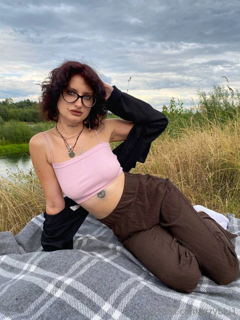 This baby jessica_sexology wants you to take off everything she has on part 59 