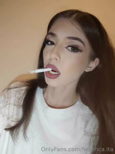 Ciao mi chiamo marika ed ho 21 anni studentessa universitaria mi sento part 1