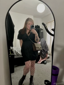 Going out with my girlfriends today send some mojitos my way
