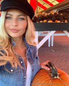 Pumpkin spice and everything nice szn