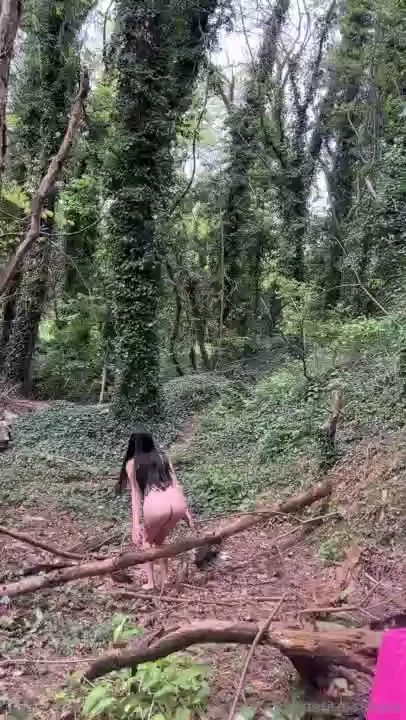 Nude nature walking with trixxxibelle lots of outdoor content coming 
