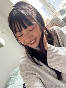 Sakura lore i have one younger sister and we share dimples i have one part 1