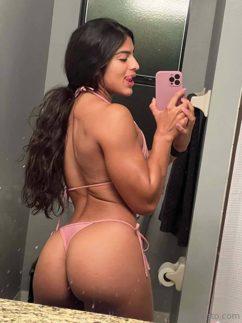 Fit bae bootylau is free for 2 of youuu https onlyfans com bootylau go part 1 