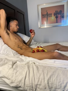 Tip for the video where i started to eat the fruit away 20 tip more part 1