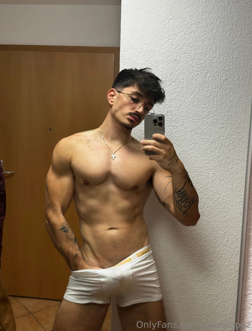 I want to wrap my armes around you and put that big thing in you 