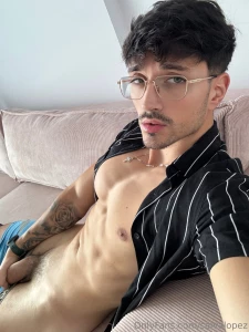 Imagine you being on top of me kissing my lips and riding that cock