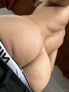 Front or back part 1665