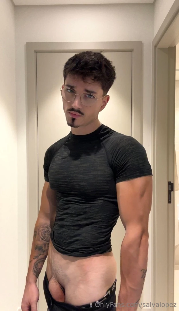 Imagine you re laying back smiling blissfully as i bring my big cock 