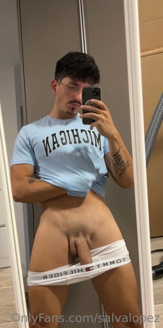 Too hot for ig here s the uncensored pic 