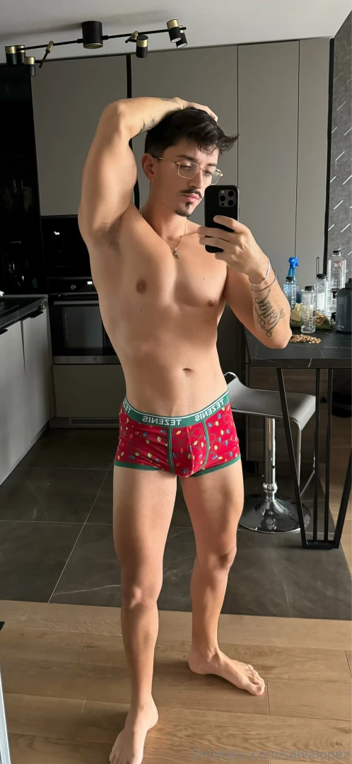 I brought a snack for you can you finish your plate 