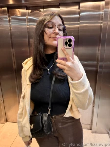 Goodmorning this is how my hair ended i m leaving to school so i ll