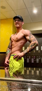 Some pics i took at the gym today hope u guys enjoy it part 2