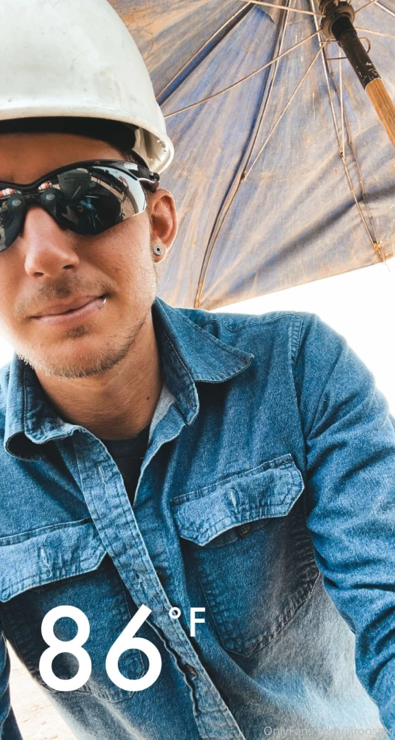 Need some help with buying work close visit my wish list if u want to 