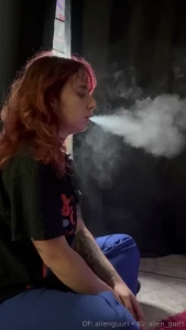 Hello everyone enjoy this video i did after smoking a bit of dmt i got