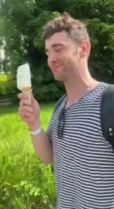 Who else wants a lick