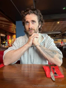 Tired today tooo much gym we keep moving though these unlimited wings