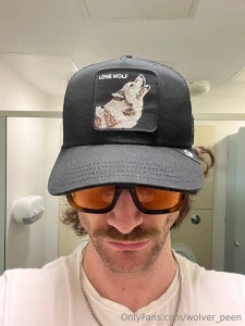 Want to accompany this lone wolf and make a wolf pack