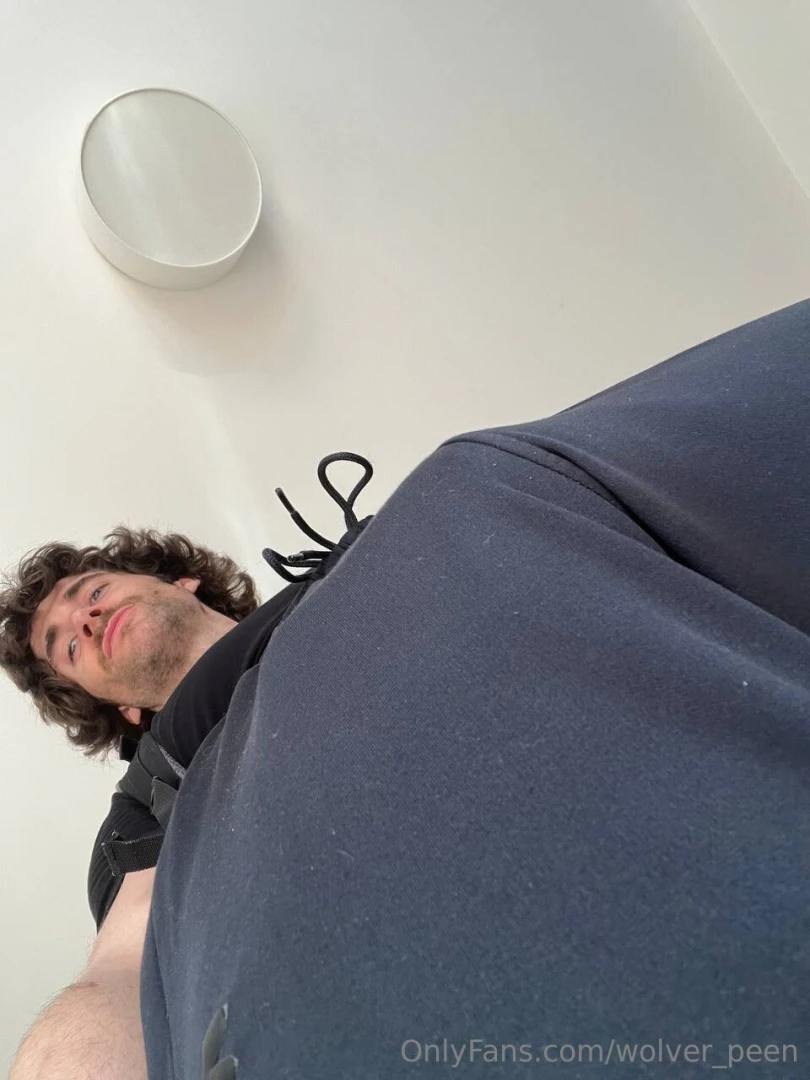 Who wants to cum hiking with me and fuck part 1 