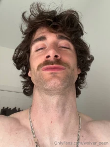 Feeling sleepy so come join me in bed